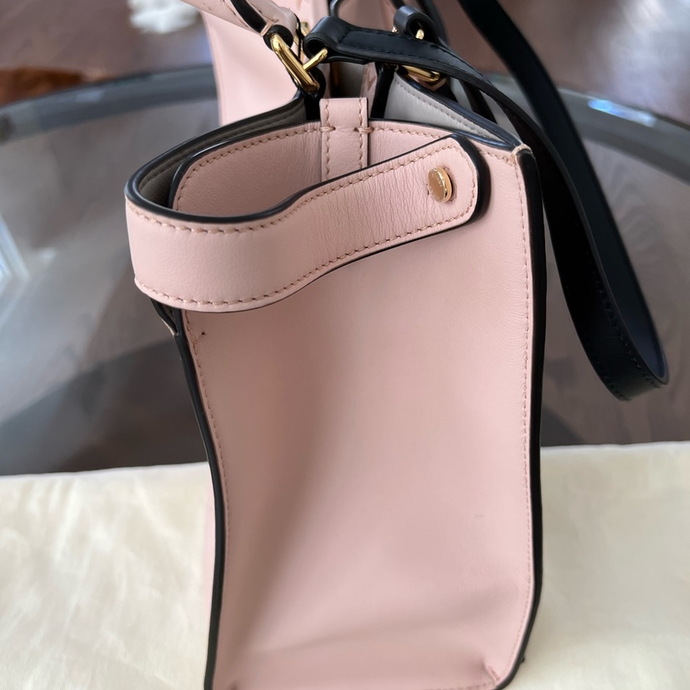 Fendi Peekaboo Medium BRAND NEW - Picture 8 of 9